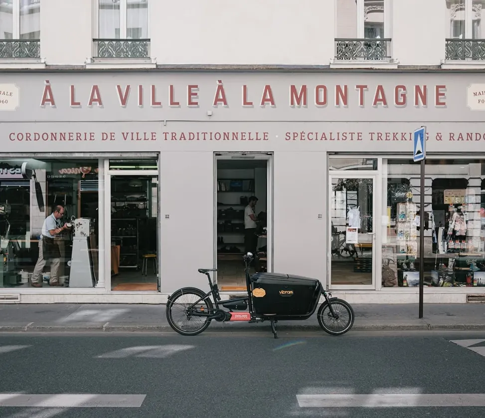 A la Ville a la Montagne
